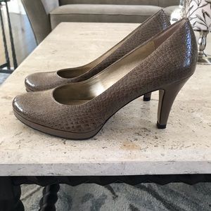 Anne Klein Akwystere 3 1/2” Heels